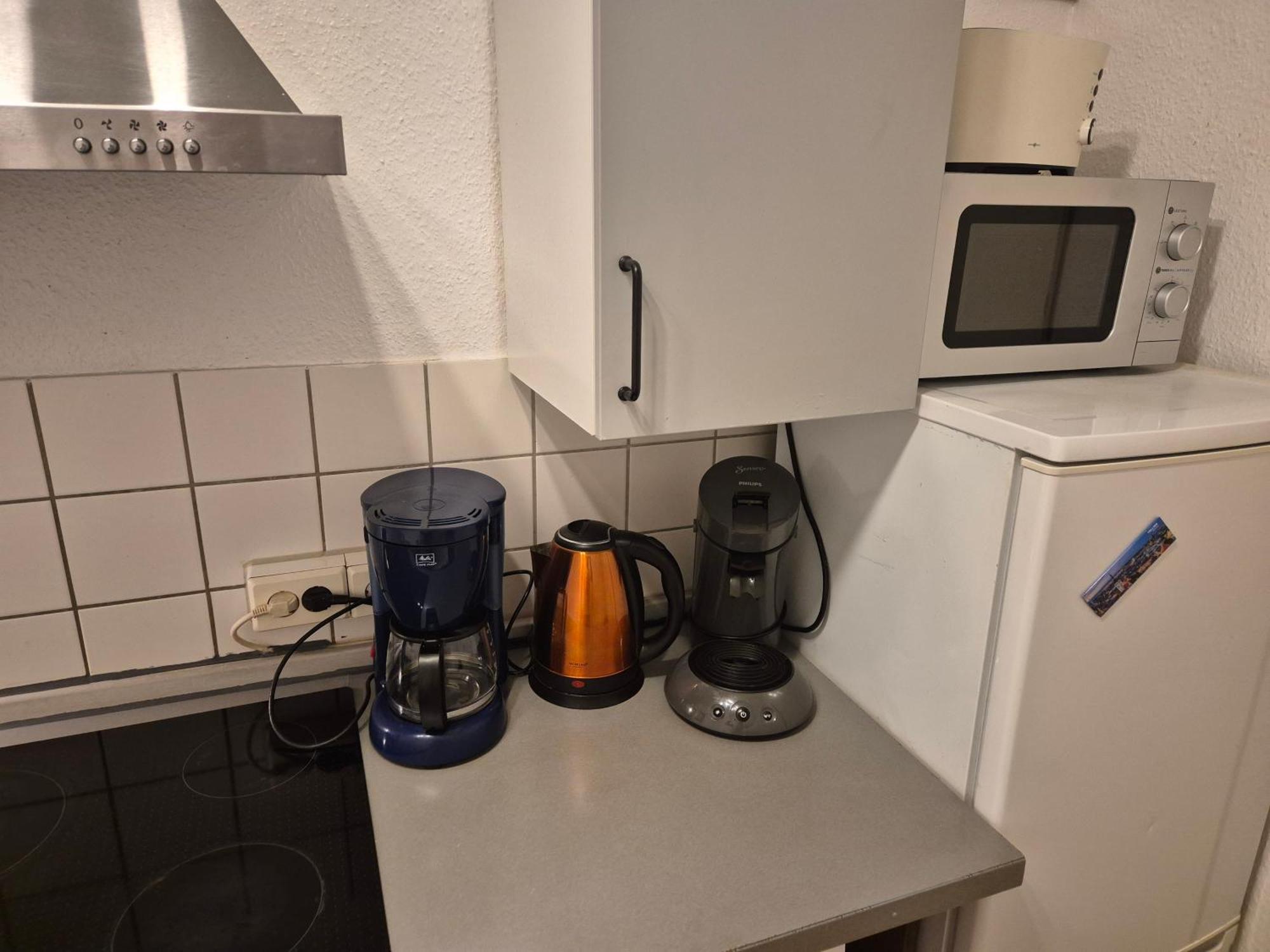 Schoene 3 Schlafzimmer Wohnung Mit 4 Dopplbetten เบอร์ลิน ภายนอก รูปภาพ